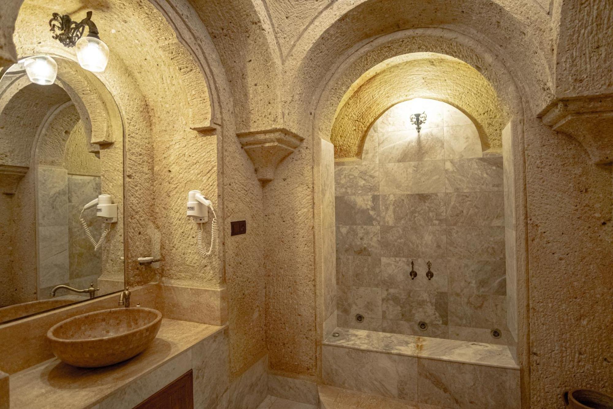 Kemerhan Cave Suites 어굽 외부 사진