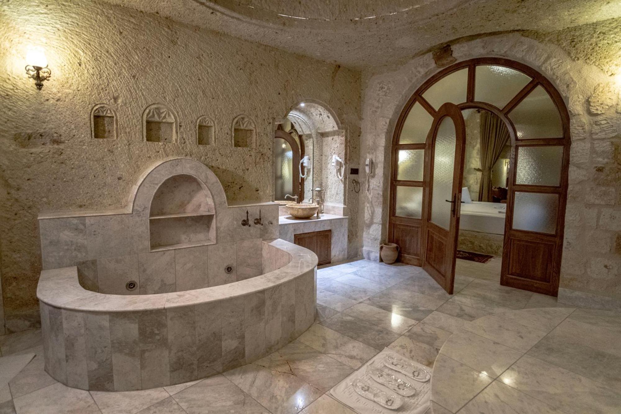 Kemerhan Cave Suites 어굽 외부 사진