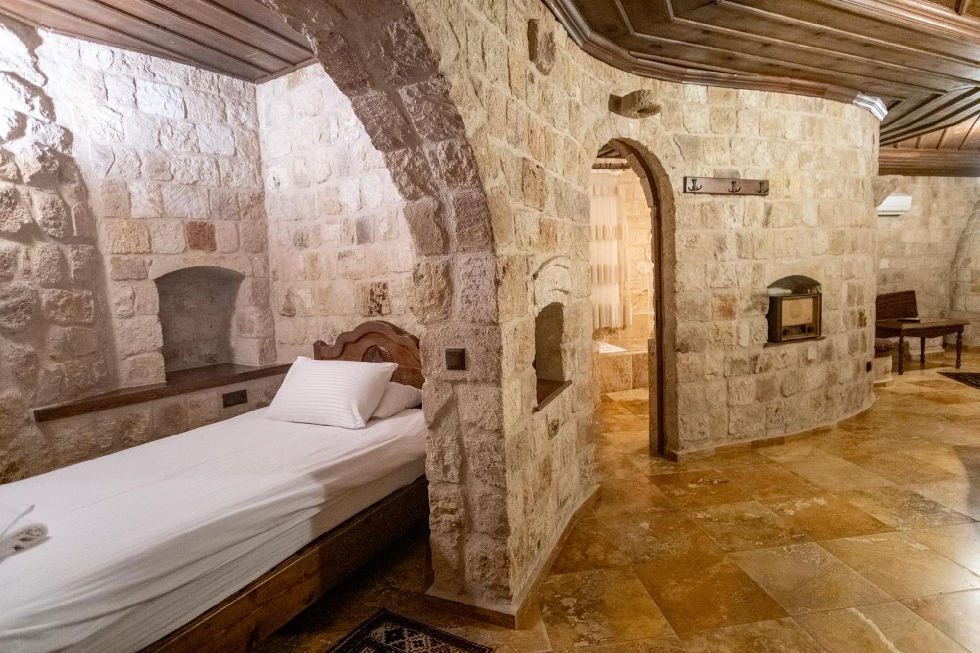 Kemerhan Cave Suites 어굽 외부 사진
