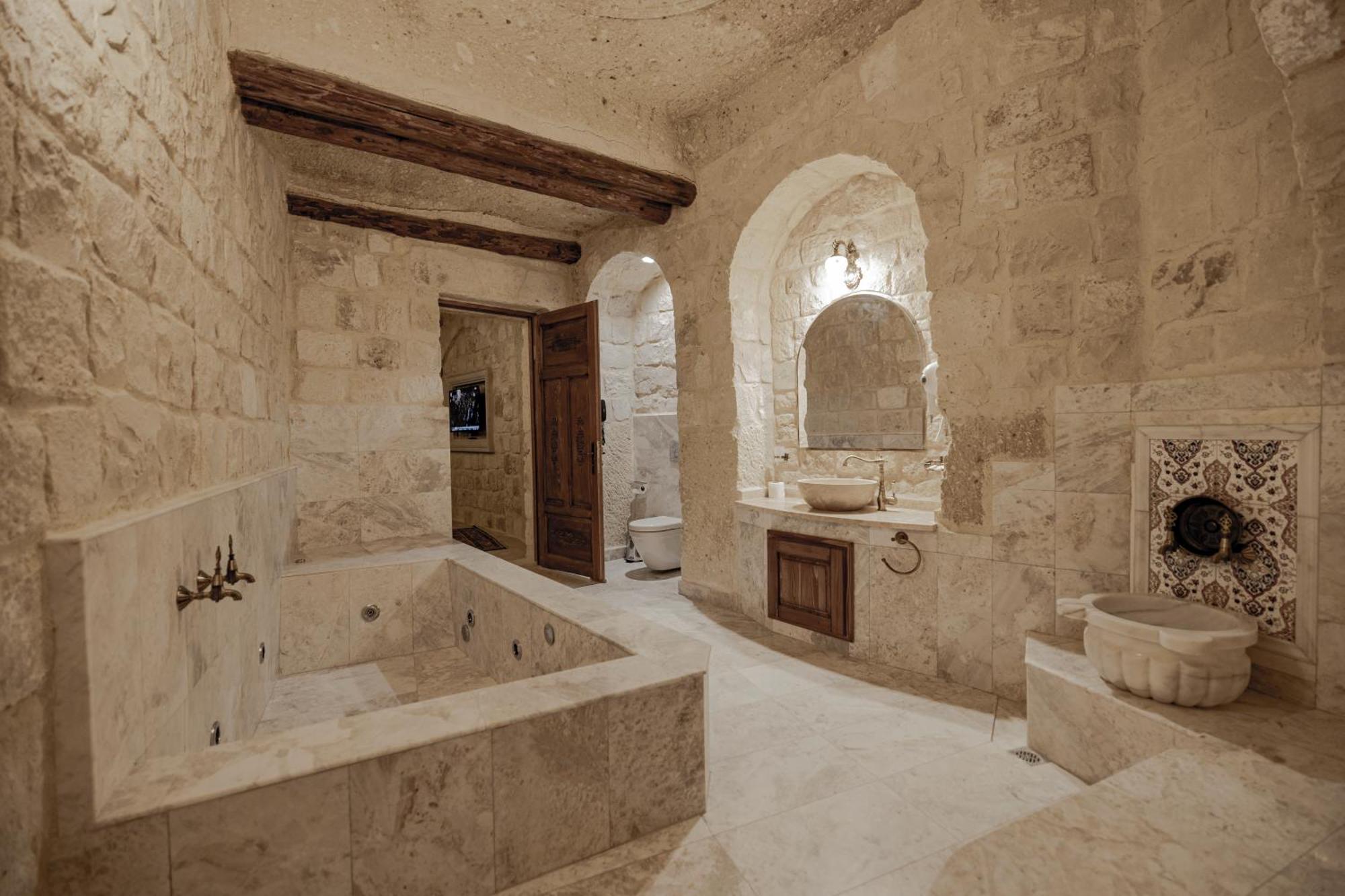 Kemerhan Cave Suites 어굽 외부 사진